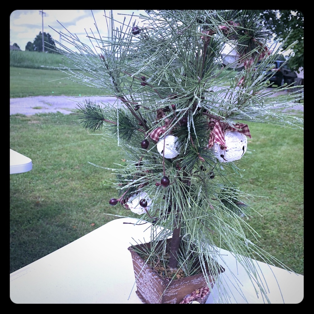Decorative tree